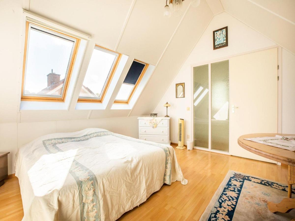 Comfy Holiday Home In Hoorn With French Balcony 外观 照片