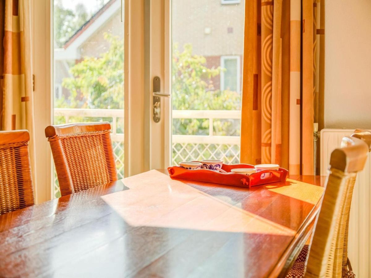 Comfy Holiday Home In Hoorn With French Balcony 外观 照片